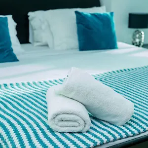 2b/2b Gorgeous Sunsets-ocean View -pool Apartamento Cartagena